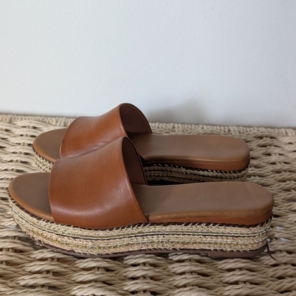 Platform sandals